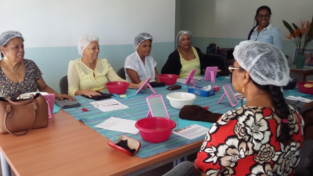 Un atelier socio-esthétique pour les malades