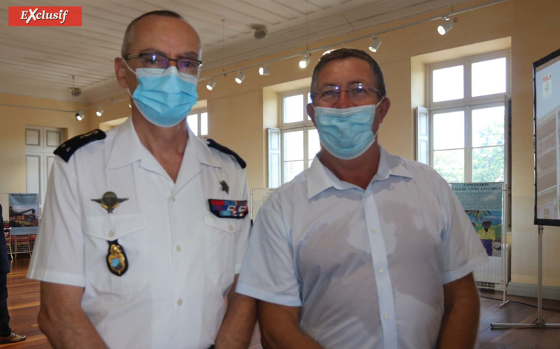 Général Pierre Poty, commandant de la Gendarmerie de La Réunion, et Gérard Bourdin, membre du Comité Nord de la SMLH-R