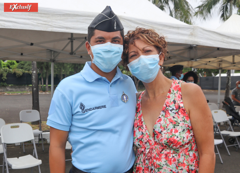 Gendarmerie Nationale: remise d'insignes et de brevets