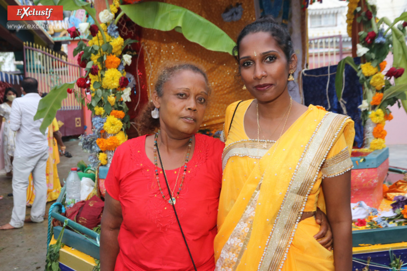 Marche sur le feu au temple tamoul du Chaudron: photos