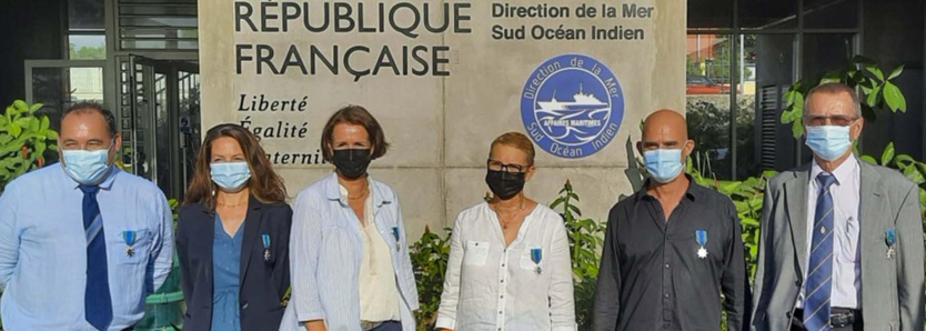 Remise des insignes du Mérite maritime à 4 membres de la section Océan Indien de la FNMM