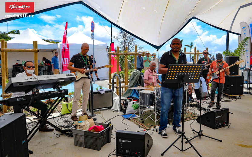 Inauguration du Téléférik Le Chaudron/Bois de Nèfles à Saint-Denis