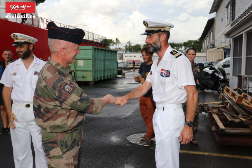 Marine Nationale: l'Astrolabe est rentré au Port...