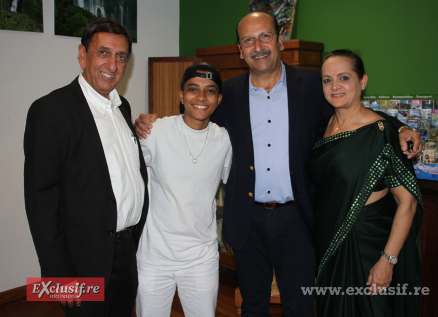 Aziz Patel, Léa Churros, artiste invitée de la soirée, Krishna et Radika Kalidas