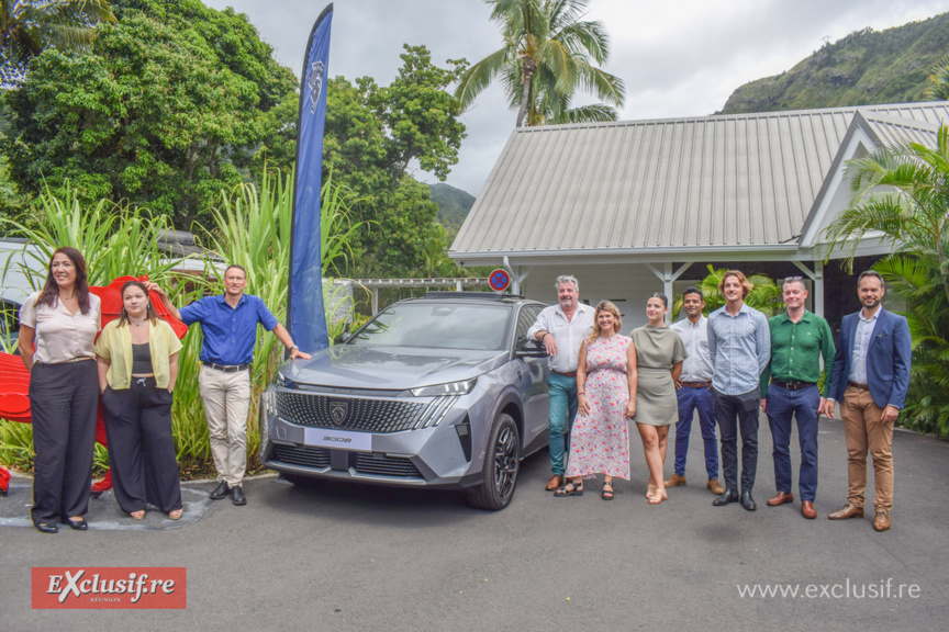 L'équipe de Jules Caillé Automobiles lors de la présentation du Nouveau 3008 à la Villa Fleurié