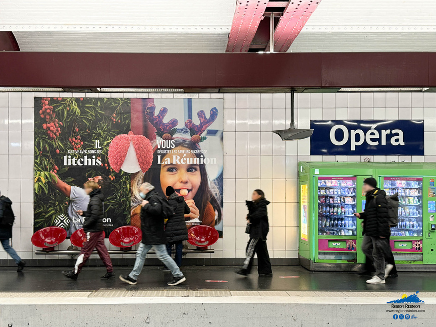 Promotion des "litchis" dans le métro parisien en cette fin d'année