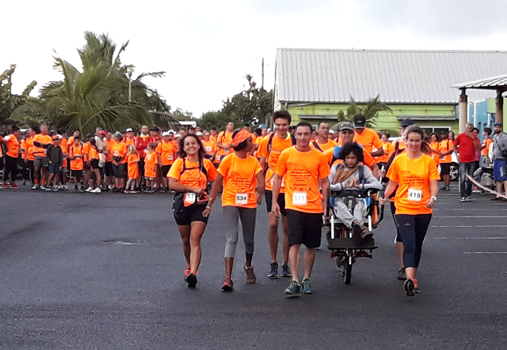 Là, on préfère marcher. Sur 8 km, ils auront plein de choses à se dire....