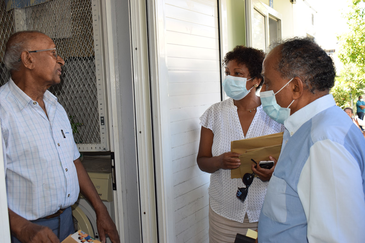 La Mairie de Saint-Denis a distribué des masques aux seniors de la ville