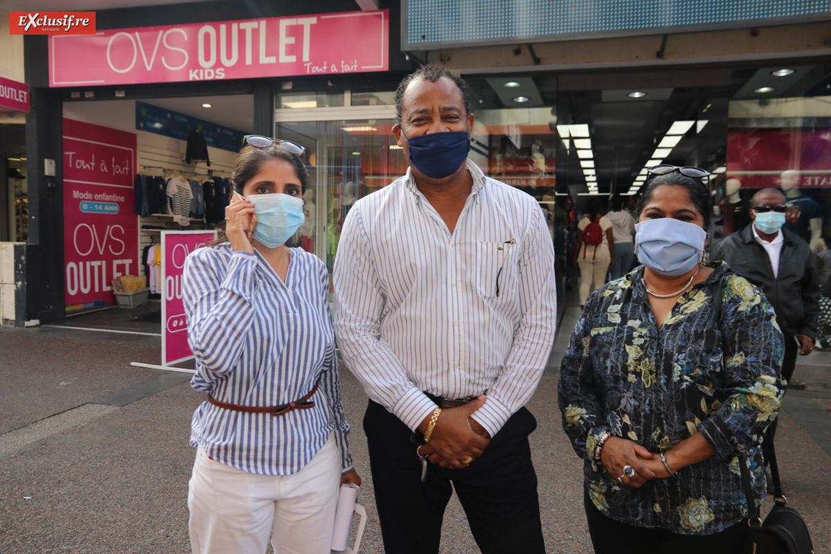 La CCIR distribue des masques aux commerçants du centre-ville de Saint-Denis