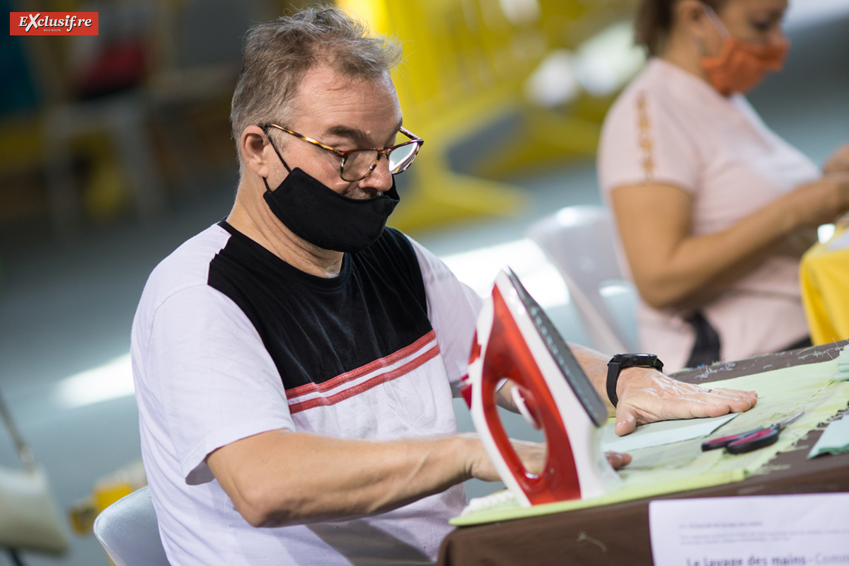 La "Nuit des Masques" à Champ Fleuri avec la Mairie de Saint-Denis: photos 