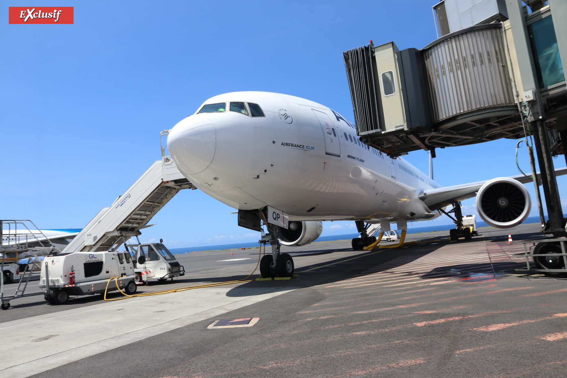 Pour les fêtes de fin d'année, tous les avions qui desservent La Réunion se remplissent à vitesse grand V...