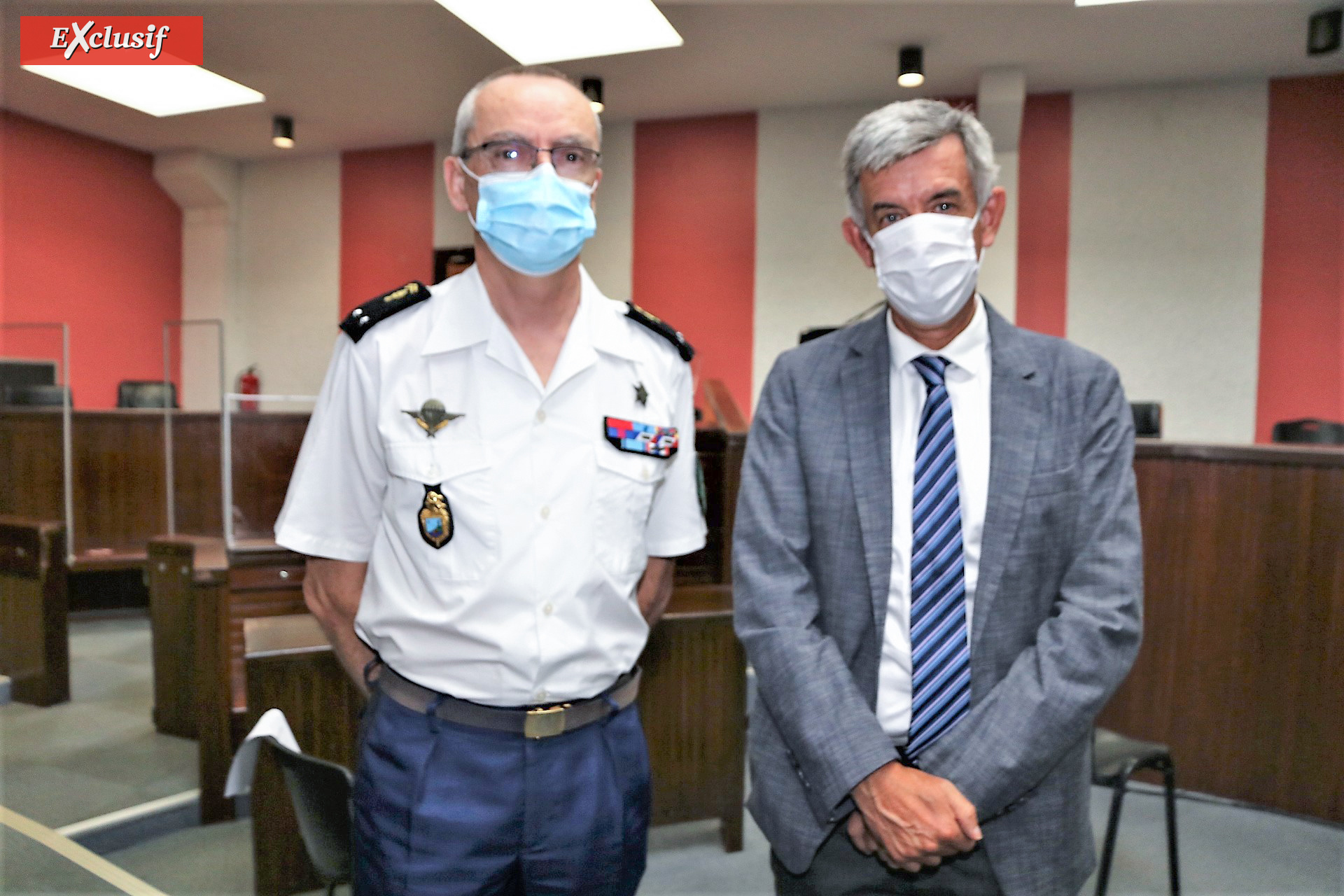 Général Pierre Poty, commandant de la Gendarmerie à La Réunion, et Alain Chateauneuf, premier président de la Cour d'appel