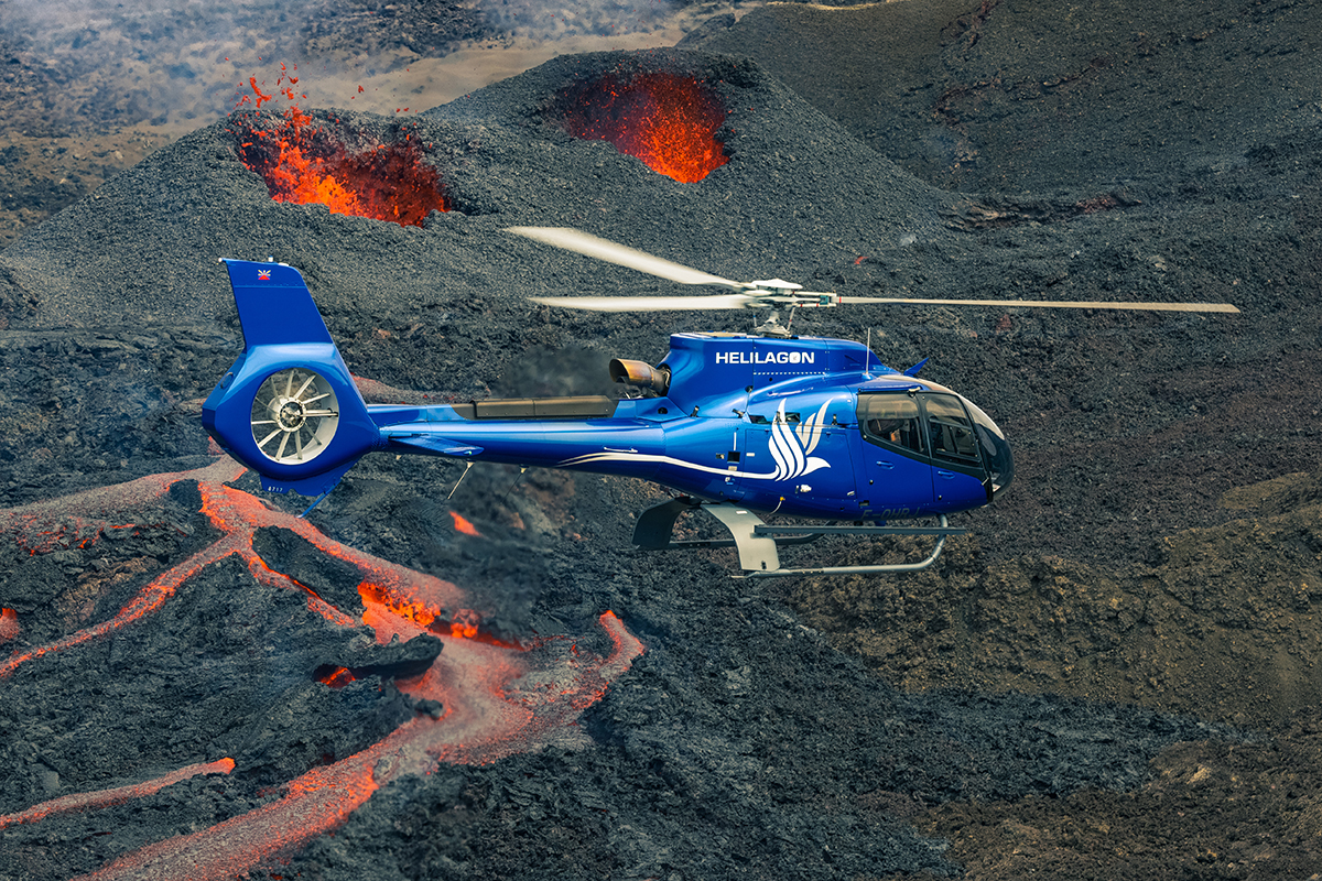 La Fournaise en éruption: photos du volcan