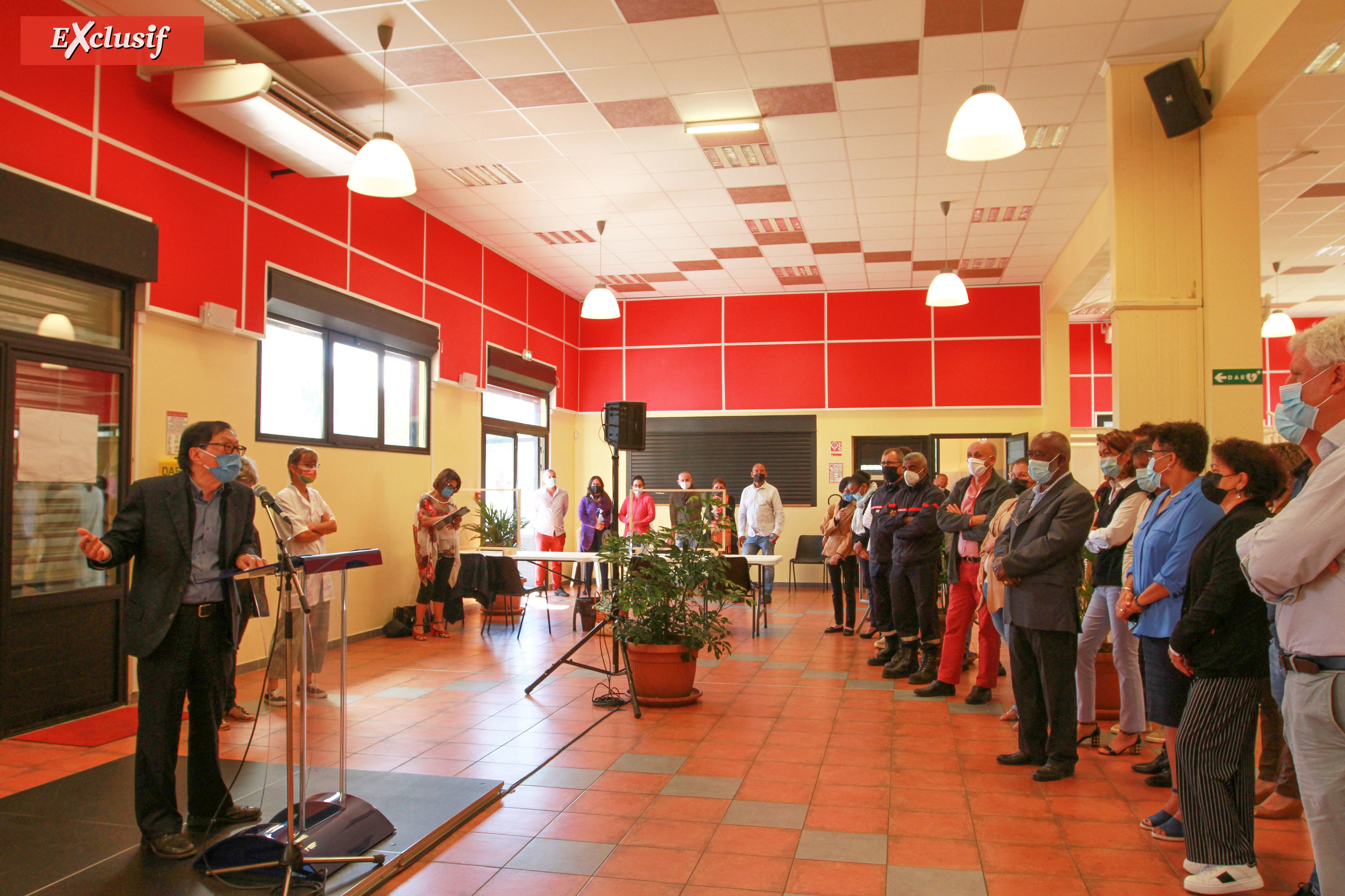 Le centre de vaccination de la Plaine des Cafres est installé dans la salle d’animation du 23ème km