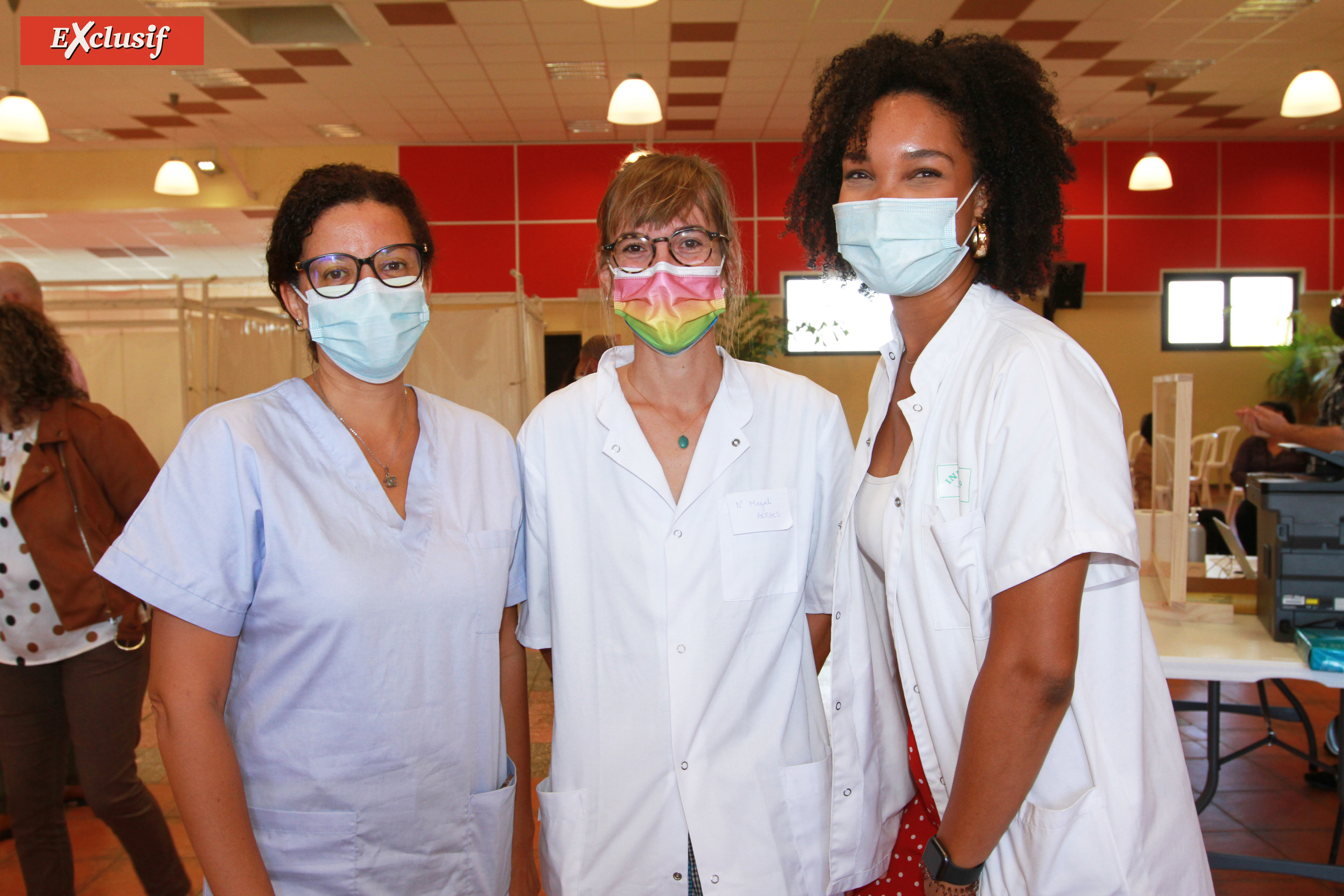 Sophie Sanogo, infirmière, Magalie Bergès, médecin et Océane Alphonsine, infirmière