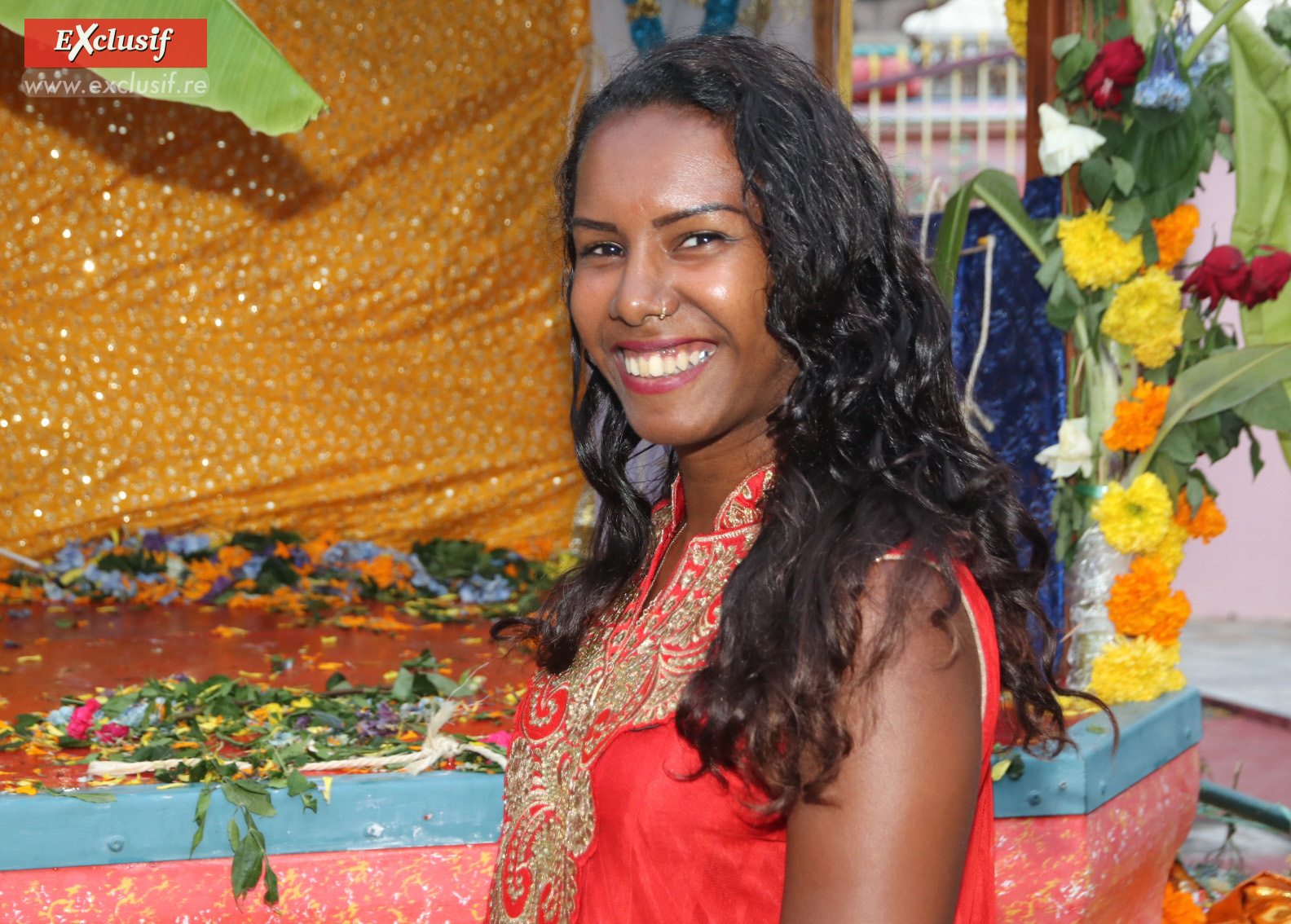 Marche sur le feu au temple tamoul du Chaudron: photos