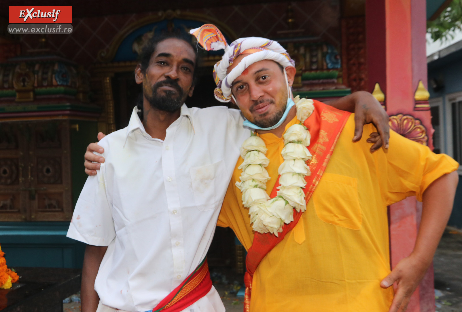 Marche sur le feu au temple tamoul du Chaudron: photos