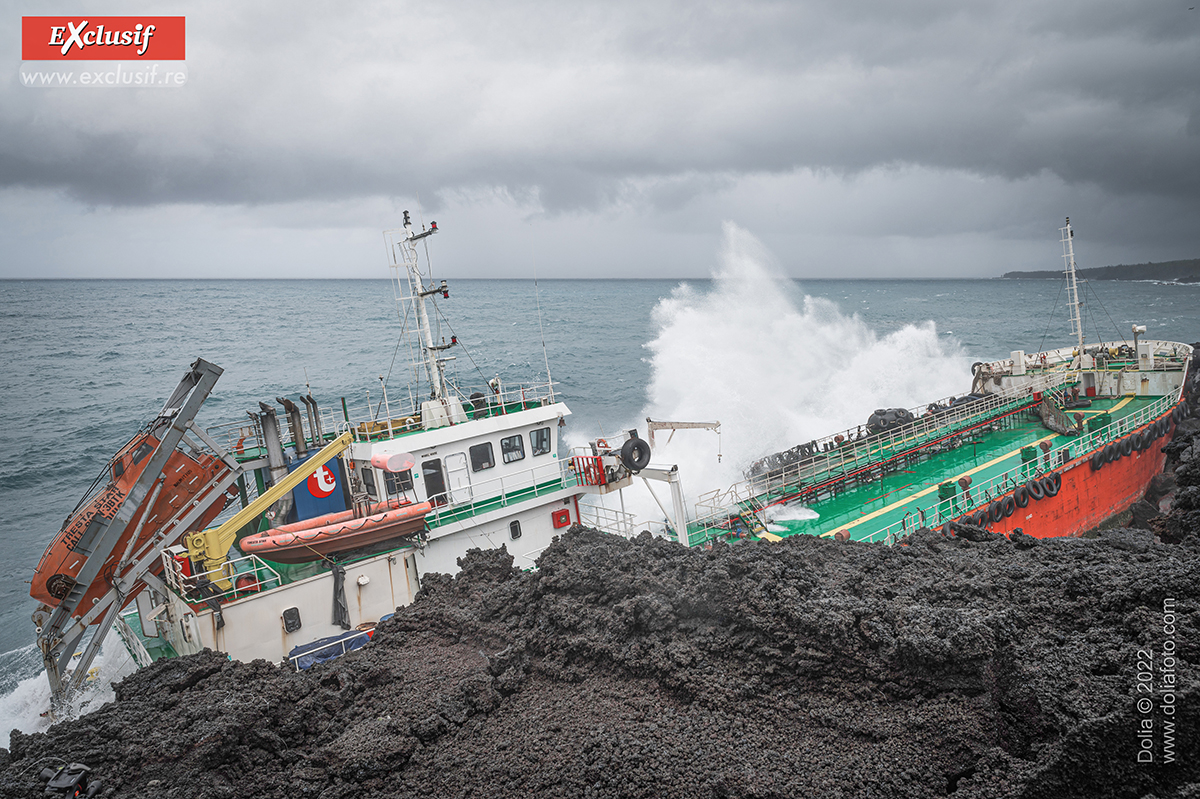 Tresta Star, le bateau échoué à Saint-Philippe