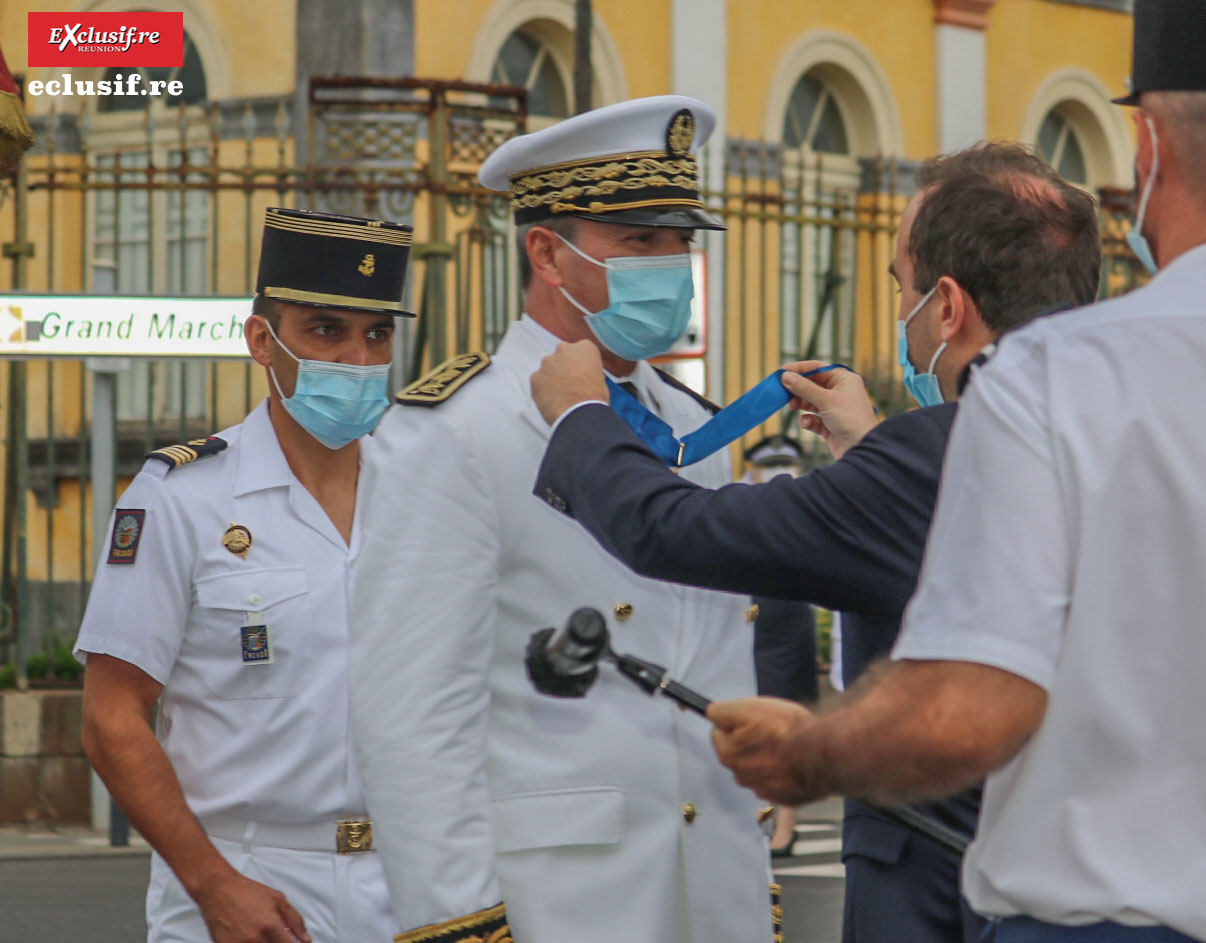 Le Préfet Jacques Billant a été décoré de l'insigne de commandeur de l'Ordre National du Mérite