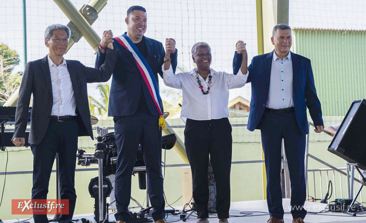 Mathieu Hoarau recevait notamment Patrice Thien Ah Koon,  maire du Tampon, Eric Ferrère, maire des Avirons et Marie Papy, représentant le maire de Saint-Pierre pour l'ouverture des festivités des 130 ans de l'Etang-Salé