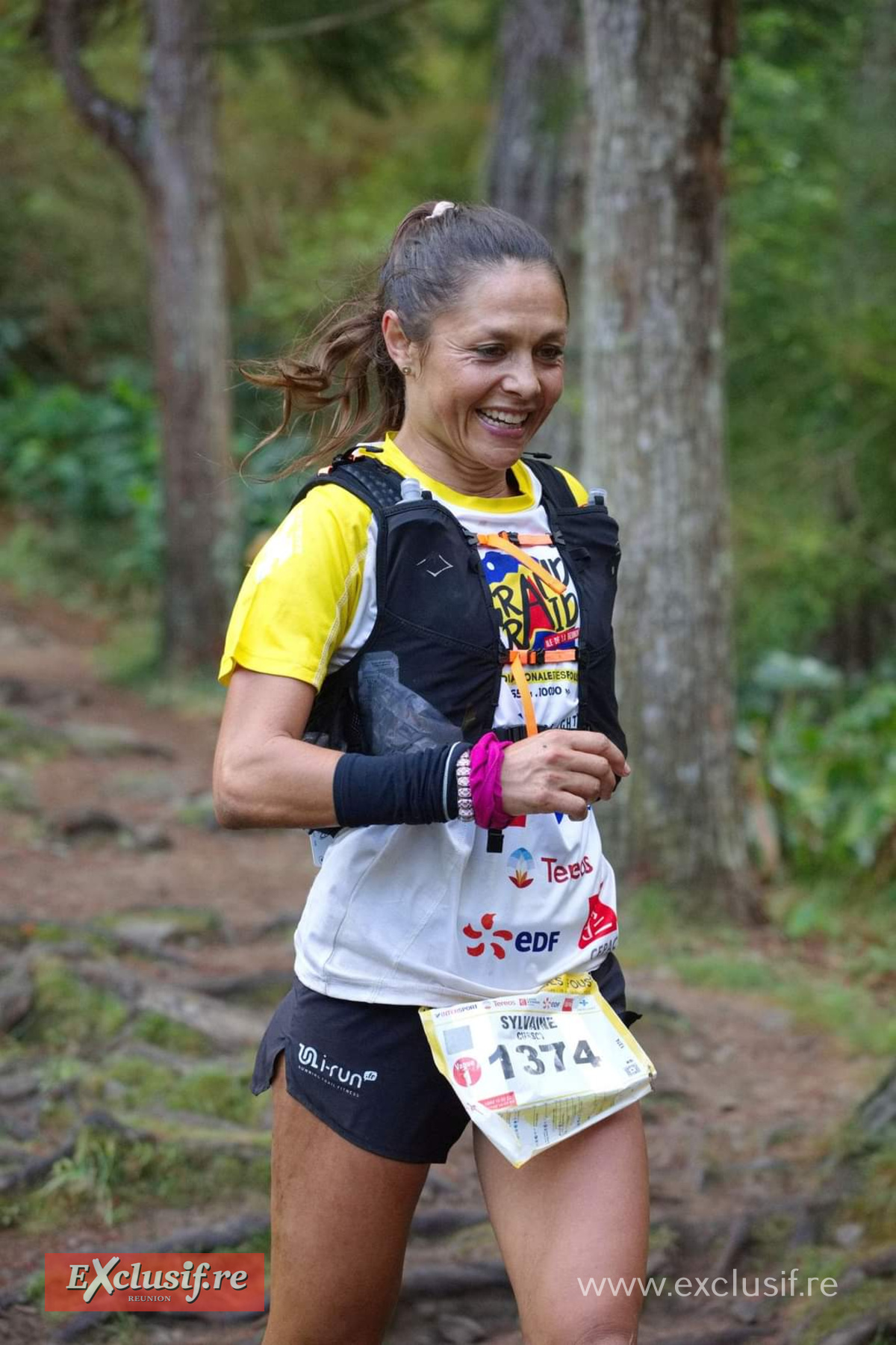 Le légendaire sourire de Sylvaine Cussot, en toutes situations...