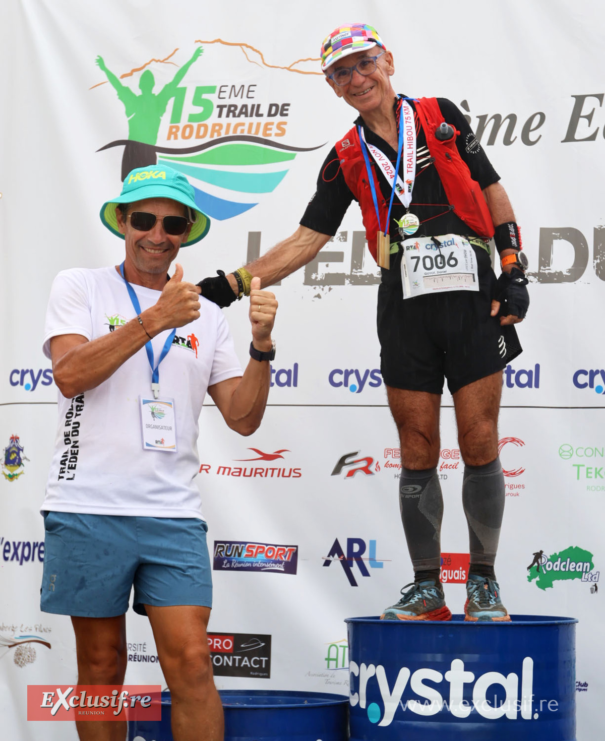 Coup de chapeau d'Eric Lacroix à Daniel Guyot, 2ème Master 5, juste derrière Yvon Libelle