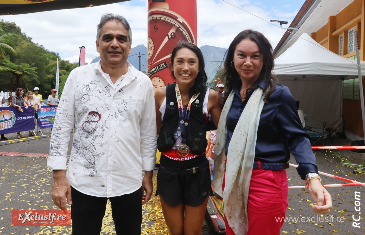 Hassen Patel, Amélie Huchet et Sidoleine Papaya, maire de Salazie