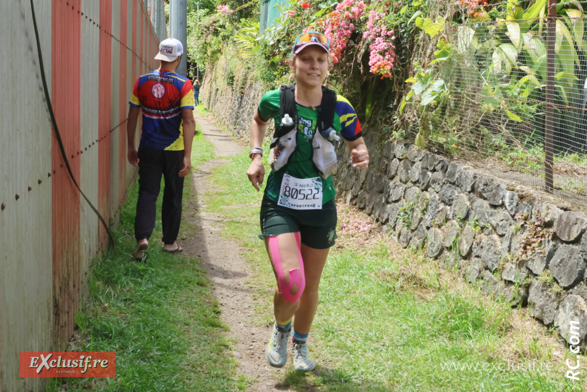 « Mandzel Ingrid » sera sur la plus haute marche du podium chez les M1 du 19 km. Elle a de qui tenir, elle est la fille de Richeville Esparon, vainqueur du Grand Raid