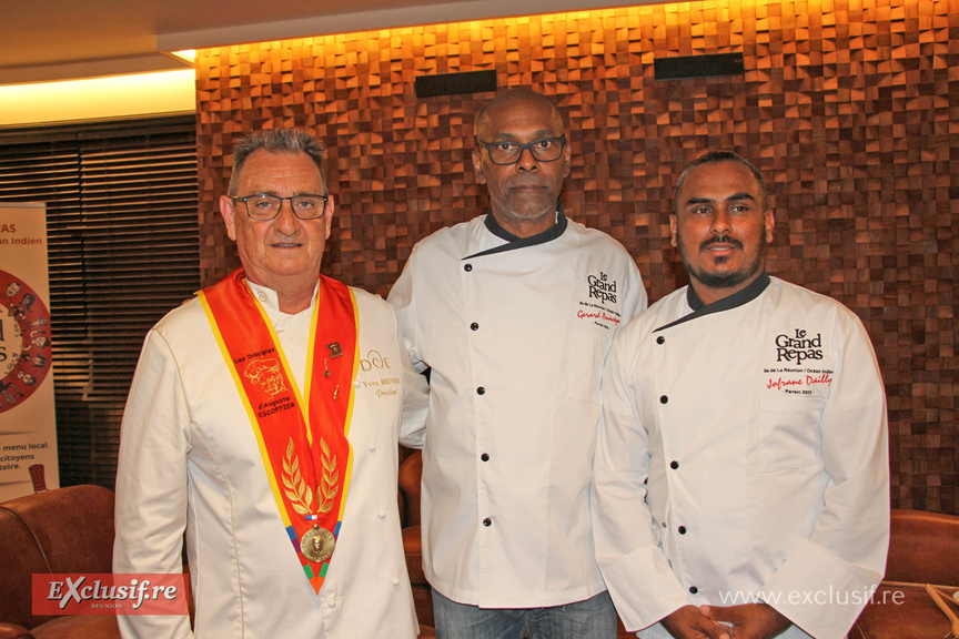 Yves Bouvier, président des Disciples d'Escoffier, et les deux parrains du Grand Repas 2025, Gérard Anacoya et Jofrane Dailly